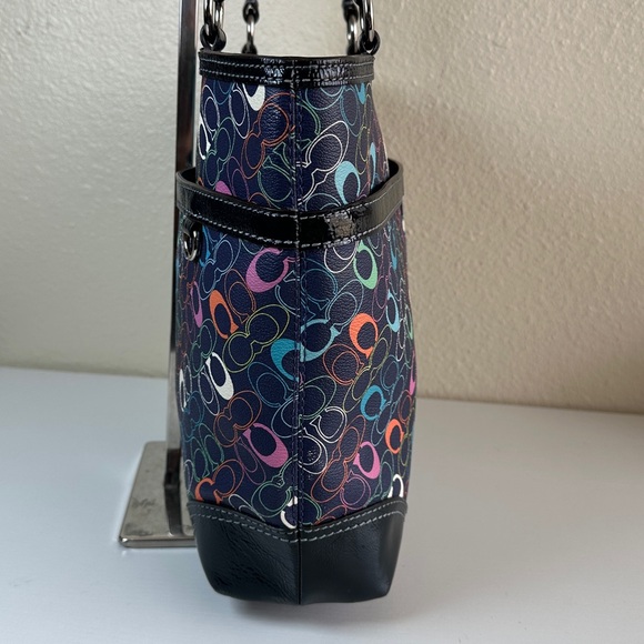 EUC COACH Chelsea Heritage Stripe Signature Tote Bag - Picture 6 of 16